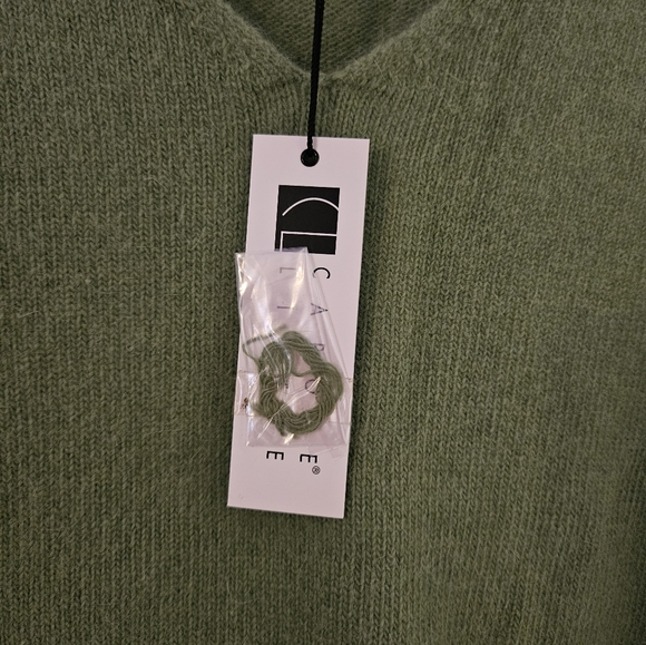 Carole Little -Medium NWT - Picture 3 of 10